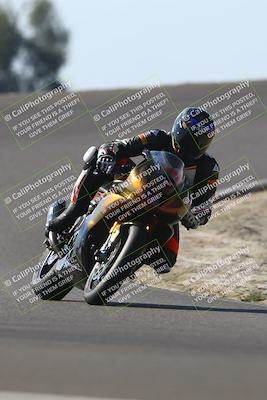 media/Nov-02-2025-Lets Ride (Sun) [[f7a3caa734]]/B Group/1220pm (Turn 2 Outside)/